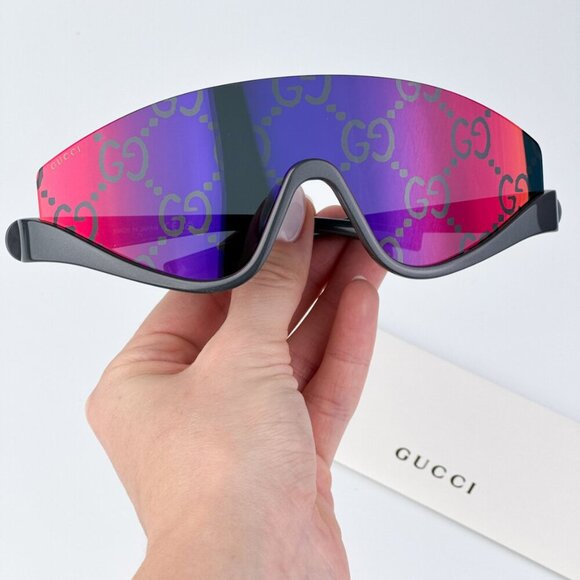 Gucci GG1650S 009 BRAND NEW Sunglasses Grey Red Mirror Logo Unisex Shield Mask - Picture 1 of 9